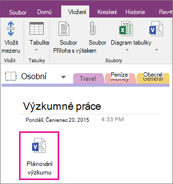 Snímek obrazovky s postupem, jak připojit soubor Visia ke stránce ve OneNotu 2016