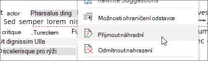 Kliknutím pravým tlačítkem změnu přijmete nebo odmítnete.