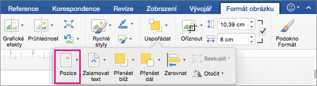 Po kliknutí na Pozice můžete nastavit pozici tabulky vzhledem k okolnímu textu.