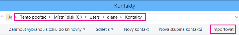 Přejděte do složky Kontakty a pak zvolte Importovat.