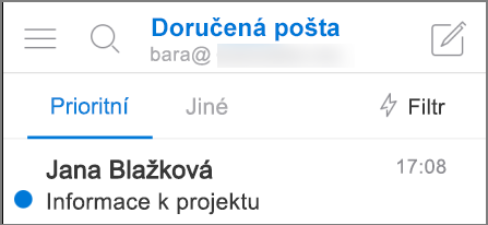 Obrázek, jak vypadá Outlook na iPhonu