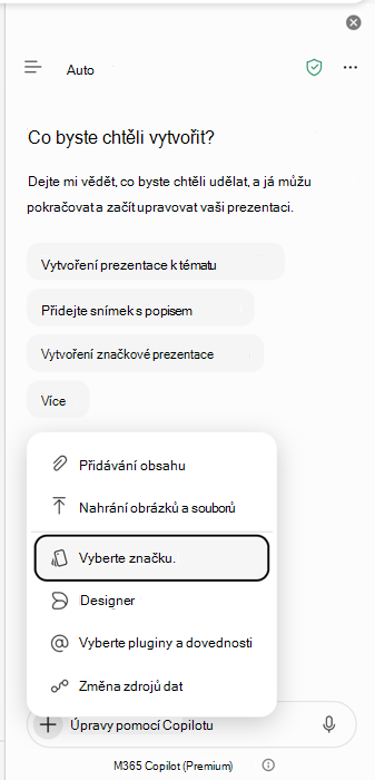Snímek obrazovky znázorňující vstupní bod Vybrat značku v PowerPoint Copilotu.