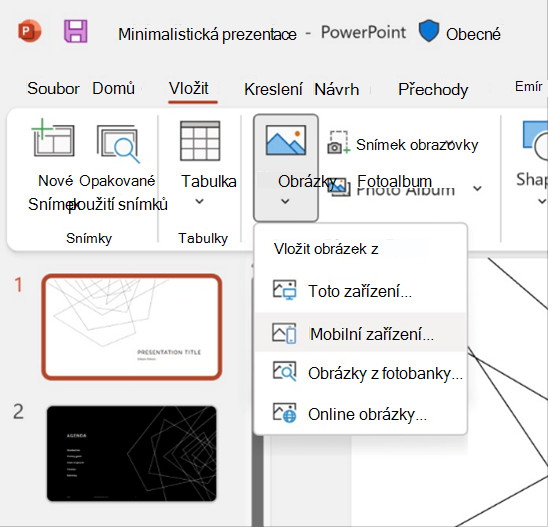 Snímek obrazovky s vložením obrázku z funkce mobilního zařízení v PowerPointu.