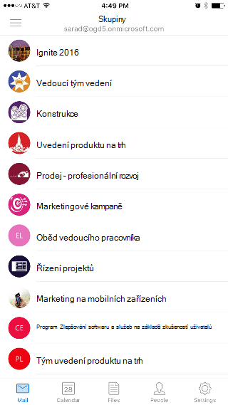 Ukazuje obrazovku Skupiny se seznamem skupin, jako je Ingite 2016 a Vyšší vedení.