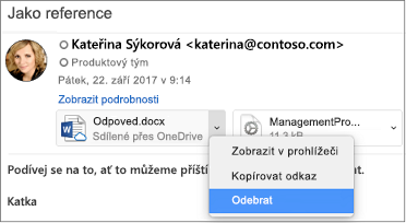 Výběrem šipky dolů a odebráním přílohy