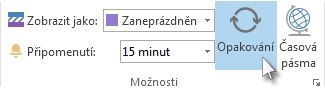 Příkaz Opakování na pásu karet