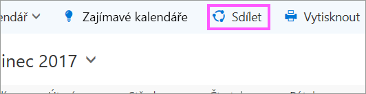 Panel nástrojů klasického Outlook kalendáře se zvýrazněným tlačítkem Sdílet