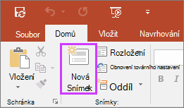 Zobrazuje tlačítko Nový snímek na kartě Domů na pásu karet v PowerPointu.