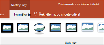 Snímek karty Formát pro Nástroje náhledu na pásu karet PowerPointu