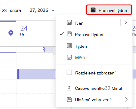 Snímek obrazovky zvýrazňující zobrazení pracovního týdne v kalendáři Teams.