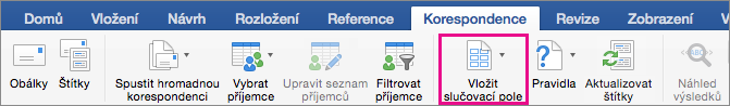 Karta Korespondence se zvýrazněnou možností Vložit slučovací pole