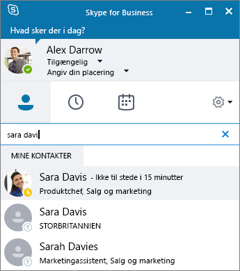 Skærmbillede af Skype for Business-vinduet mens der søges efter en kontakt til tilføjelse.
