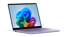 Vinklet visning af Surface Laptop 13