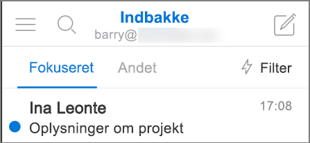 Et billede af hvordan Outlook ser ud på en iPhone.