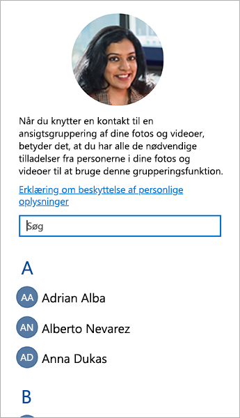 Skærmbillede af den liste, som du kan bruge til at knytte kontakter til ansigtsgrupper.