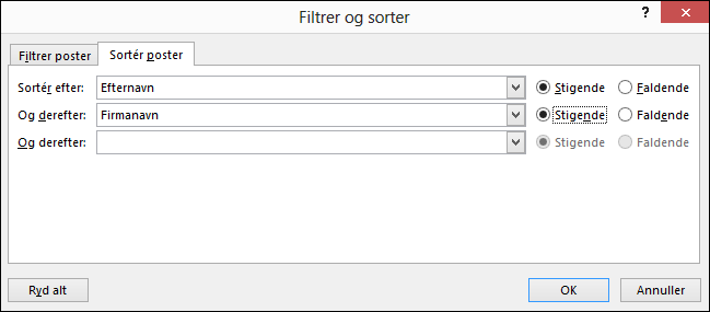 Vælg Rediger modtagerliste som en del af brevfletning i Word, og vælg Sortér under Indskrænk modtagerliste.