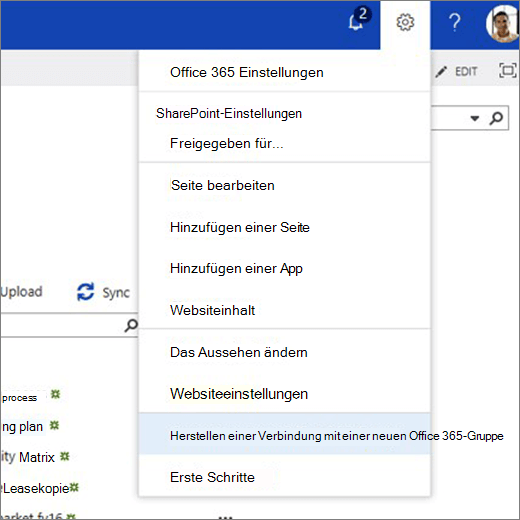 Diese Abbildung zeigt das Zahnradsymbolmenü und die Auswahl von Connect to new Microsoft 365 Group (Mit neuer Microsoft 365-Gruppe verbinden).