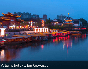 Ein Bild mit automatisch generiertem Alternativtext am unteren Rand des Bildes in Word für Windows.