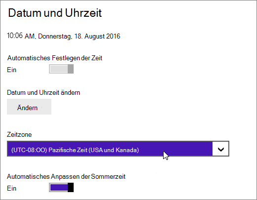 Ein Screenshot mit dem Menü „Datum und Uhrzeit“ in Windows 8.