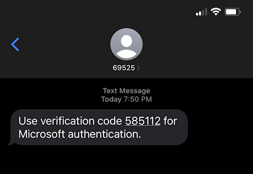 Screenshot: SMS-Nachricht von Microsoft mit der Nummer 69525