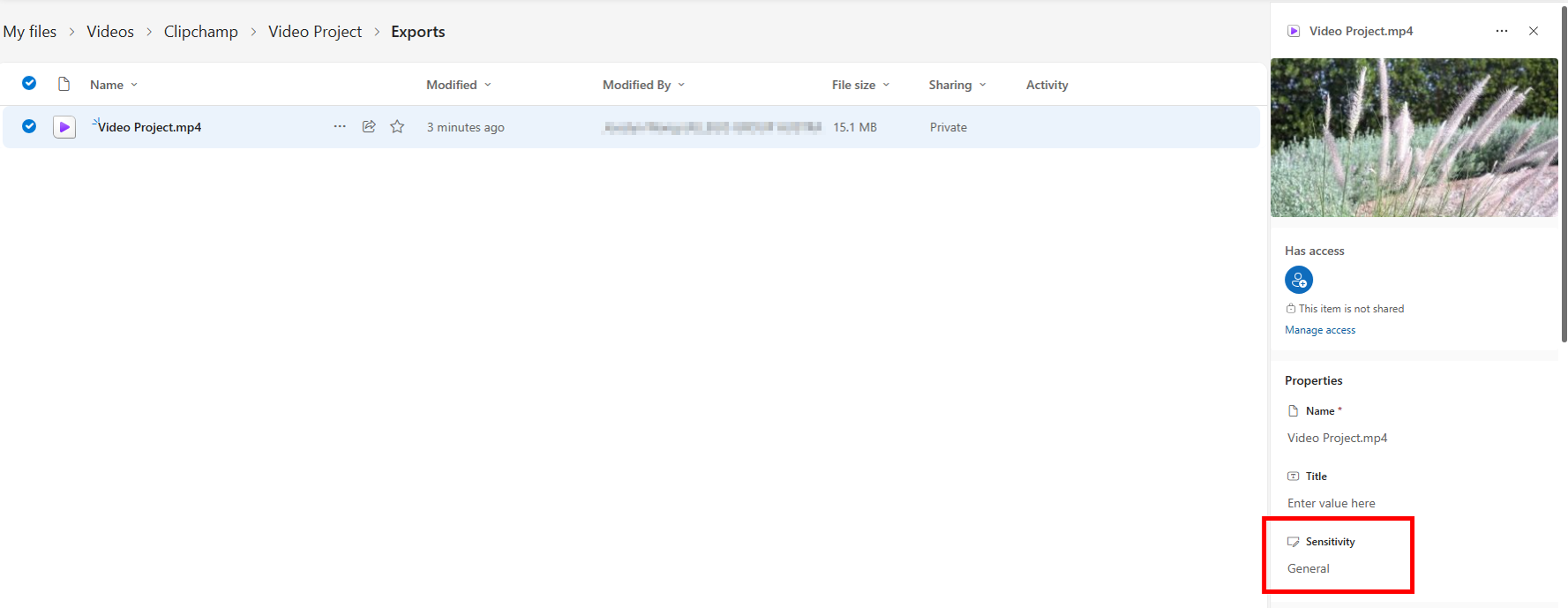 Screenshot that shows exported mp4 file with unprotected sensitivity label in OneDrive.