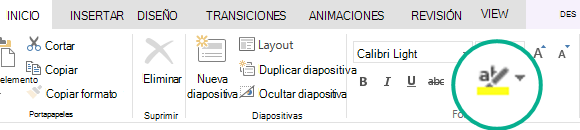 El botón Marcador de resaltado de texto se encuentra en la pestaña Inicio de la cinta de opciones de PowerPoint Online