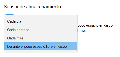 Windows 10 menú desplegable Almacenamiento seleccionando la frecuencia para ejecutar el Sensor de almacenamiento