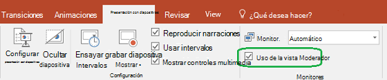 La pestaña Presentación con diapositivas en PowerPoint tiene una casilla para controlar si se usa la vista Moderador al mostrar una presentación a otras personas.