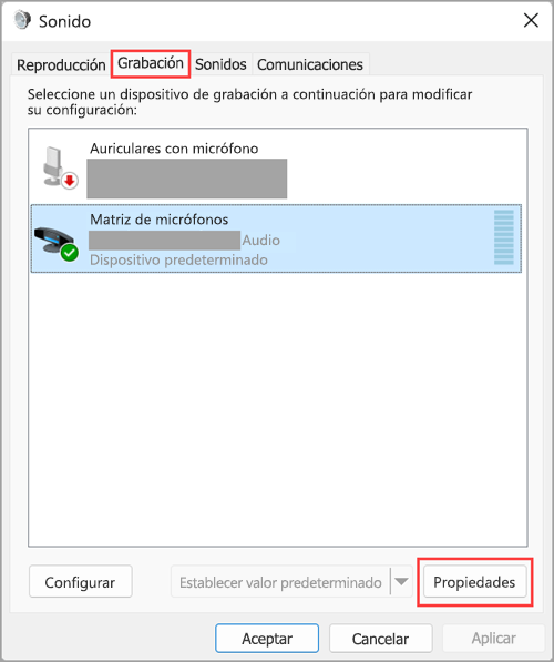 Accede a las propiedades del dispositivo de entrada de audio en la Configuración de sonido de Windows 11.