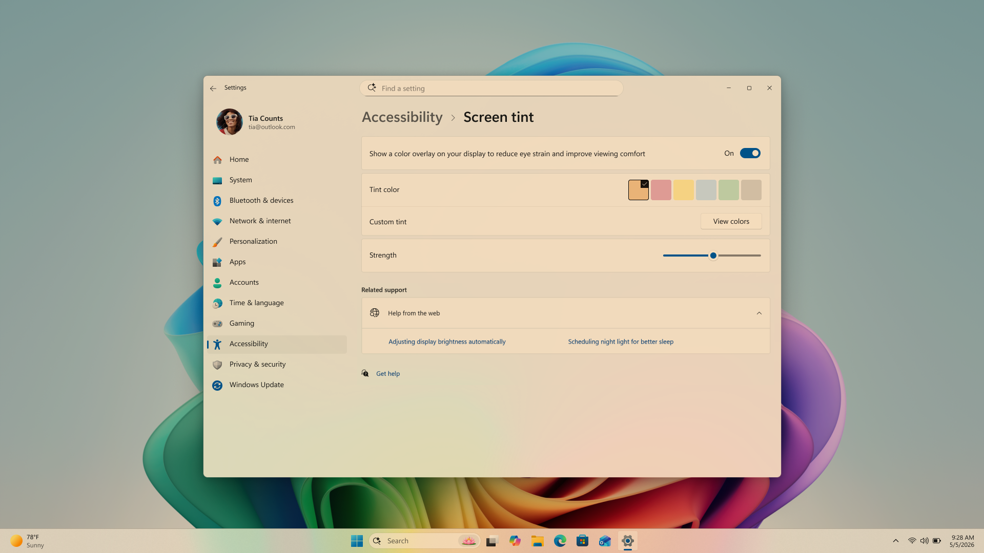 Captura de pantalla que muestra bloques de color preestablecidos para ajustar los colores de la pantalla desde la ventana de configuración tono de pantalla.