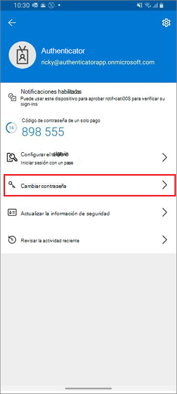 Página principal de la cuenta profesional o educativa, en la que se muestra el vínculo Cambiar contraseña resaltado