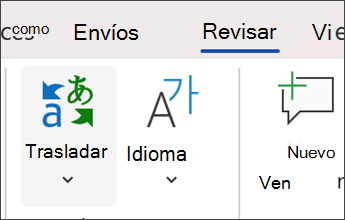 captura de pantalla en microsoft word en la que se muestra cómo se selecciona revisar y luego traducir