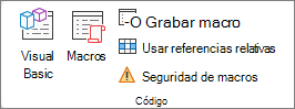 Captura de pantalla que muestra el grupo Código en la pestaña Programador.