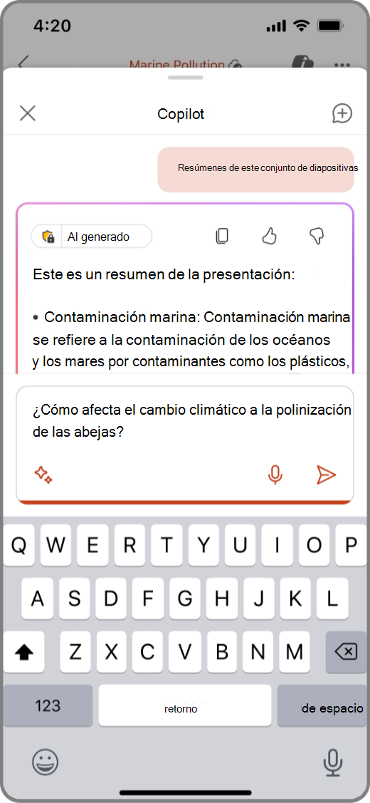 Captura de pantalla de Copilot en PowerPoint en un dispositivo iOS con un mensaje en el cuadro de redacción