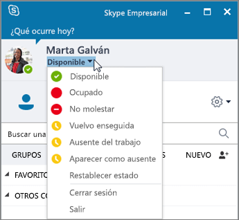 Captura de pantalla de la ventana de Skype Empresarial con el menú Estado abierto.