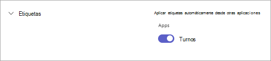 El botón de alternancia Turnos en la configuración de Teams para etiquetas basadas en turnos en Teams.