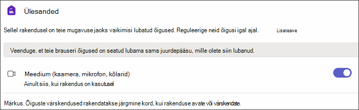 Kuvatõmmis Teamsi sätetest pärast rakenduseõiguste valimist. säte Meediumid kuvatakse tumblerlülitiga.