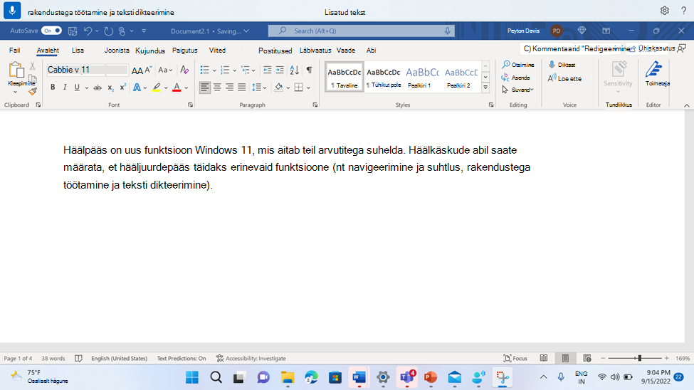 Word dokument, kus on kuvatud teksti lisamise hääljuurdepääsu käsk.