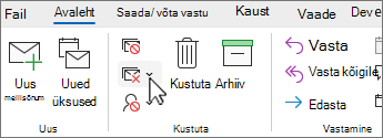 Cleanup conversation down arrow selected on Classic ribbon