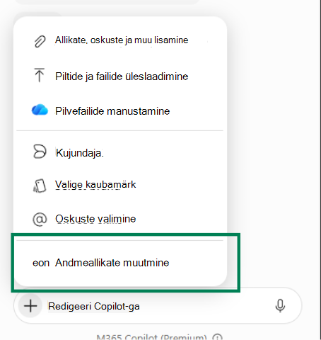 Kuvatõmmis, millel on kujutatud PowerPointi coplot-menüüs käsu Muuda andmeallikaid valimist.