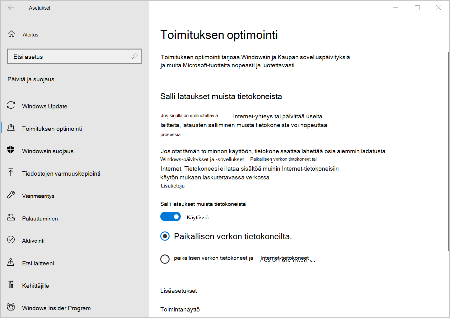 Näyttökuva Windows 10 toimituksen optimoinnin asetuksista, joissa näkyy Salli lataukset muista tietokoneista -vaihtoehto.