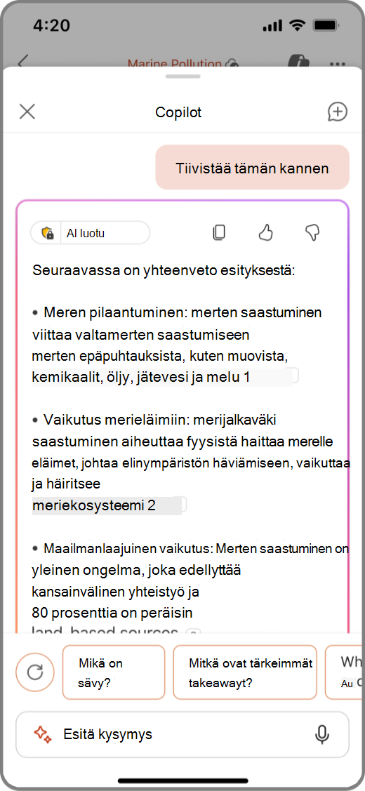 Näyttökuva Copilotista PowerPointissa iOS-laitteessa, jossa tulokset Tee yhteenveto tästä diaesityksestä -kehotteelle
