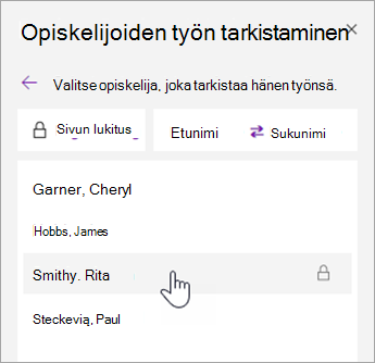 Näyttökuva nimien lajittelusta.