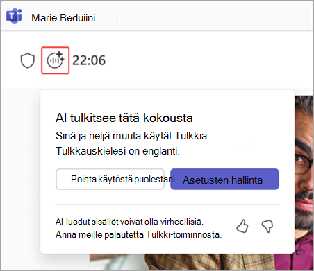 Näyttökuva, jossa näkyy korostettuna Tulkki-ilmaisin Microsoft Teams -kokouksessa.