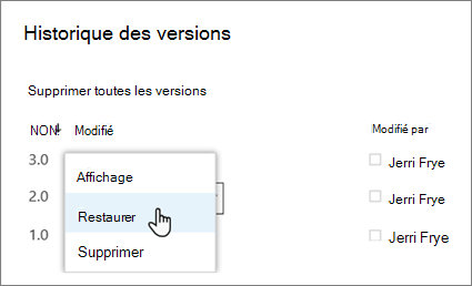 Sélectionnez Restaurer dans le menu déroulant d’une version de document sélectionnée.