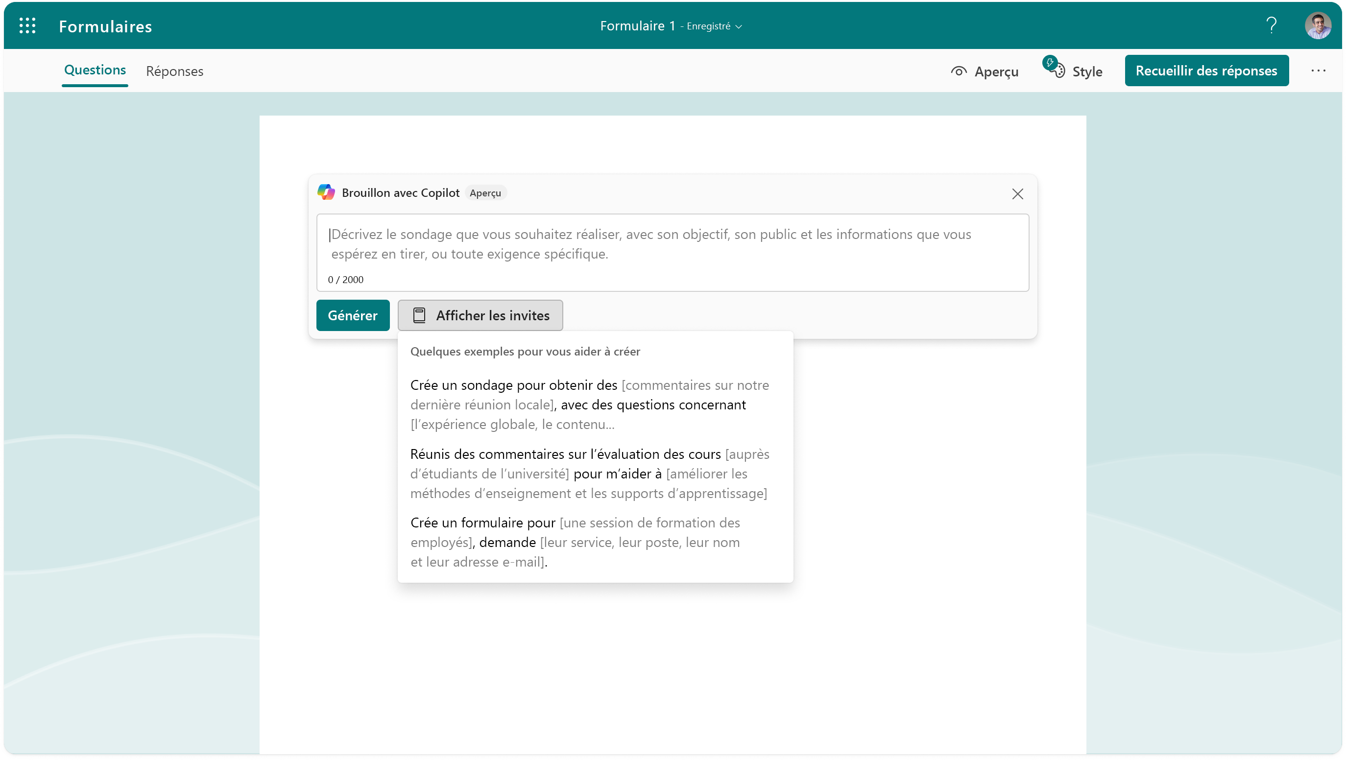 Capture d’écran montrant les options d’invite pour Copilot dans Forms