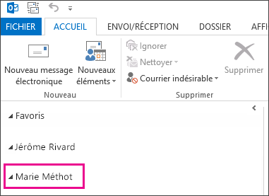 Le dossier partagé apparaît dans la liste des dossiers dans Outlook 2013