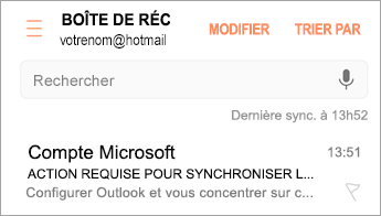 Ouvrez l’e-mail indiquant Action requise