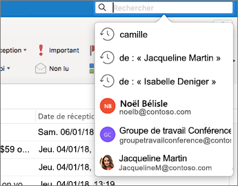 Liste de messages à l’arrière-plan et zone de recherche au premier plan