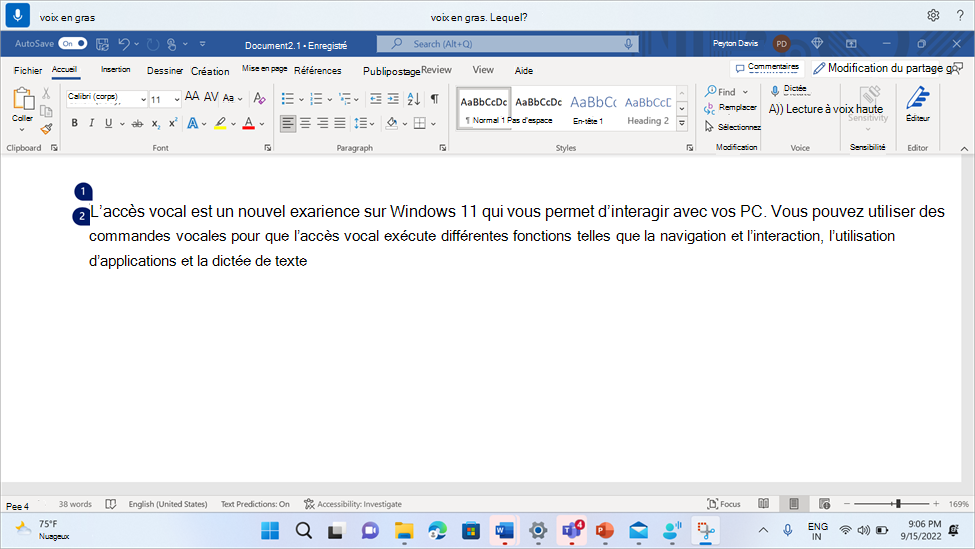 Word document montrant la commande d’accès vocal En gras.